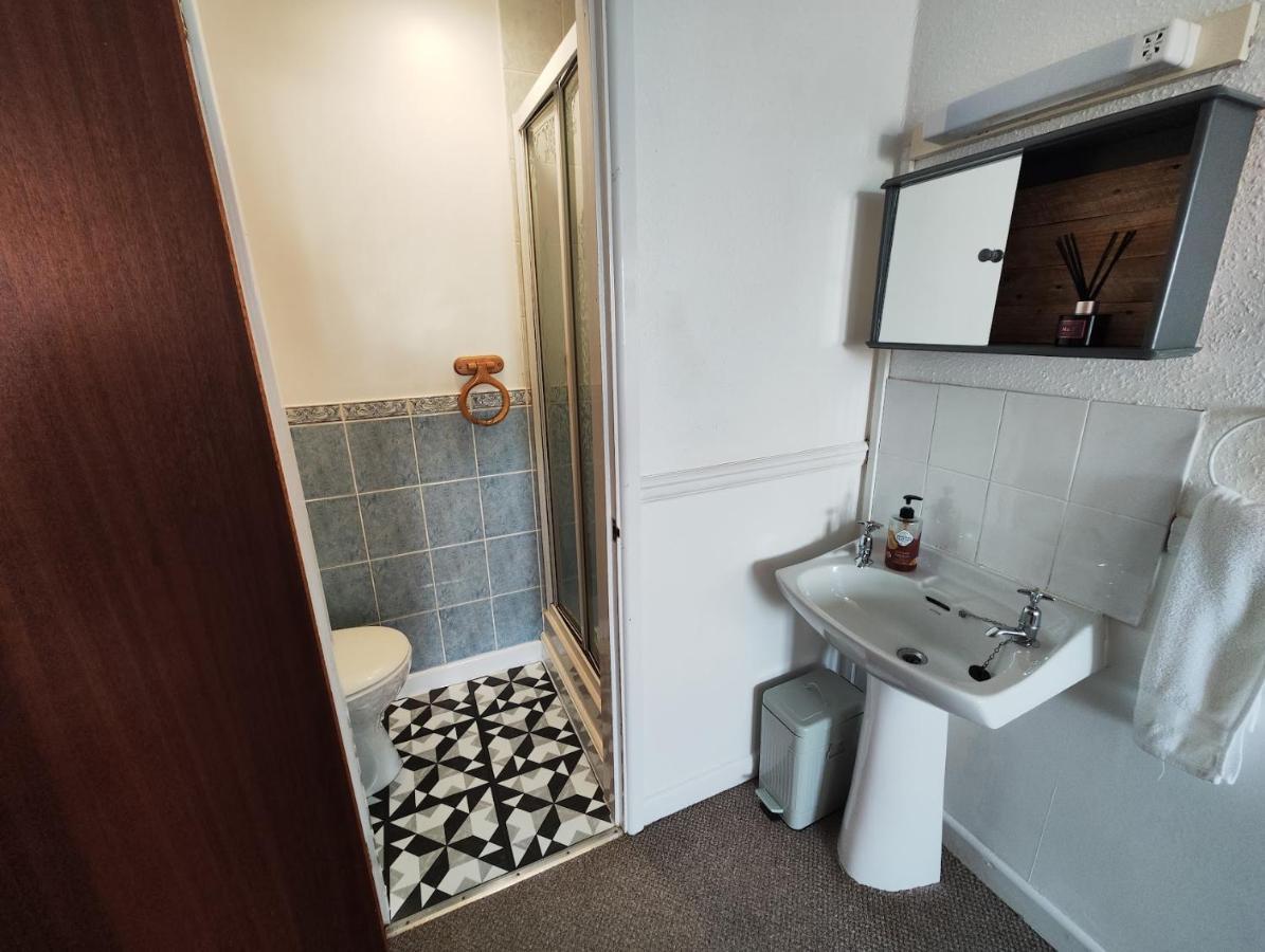 Styles & White Stays - Central Newquay New Quay Екстериор снимка