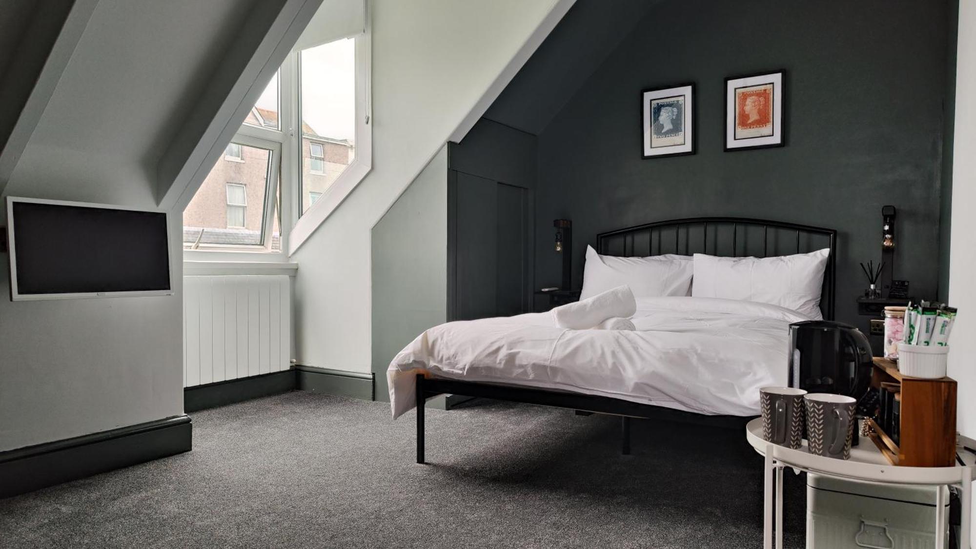 Styles & White Stays - Central Newquay New Quay Екстериор снимка